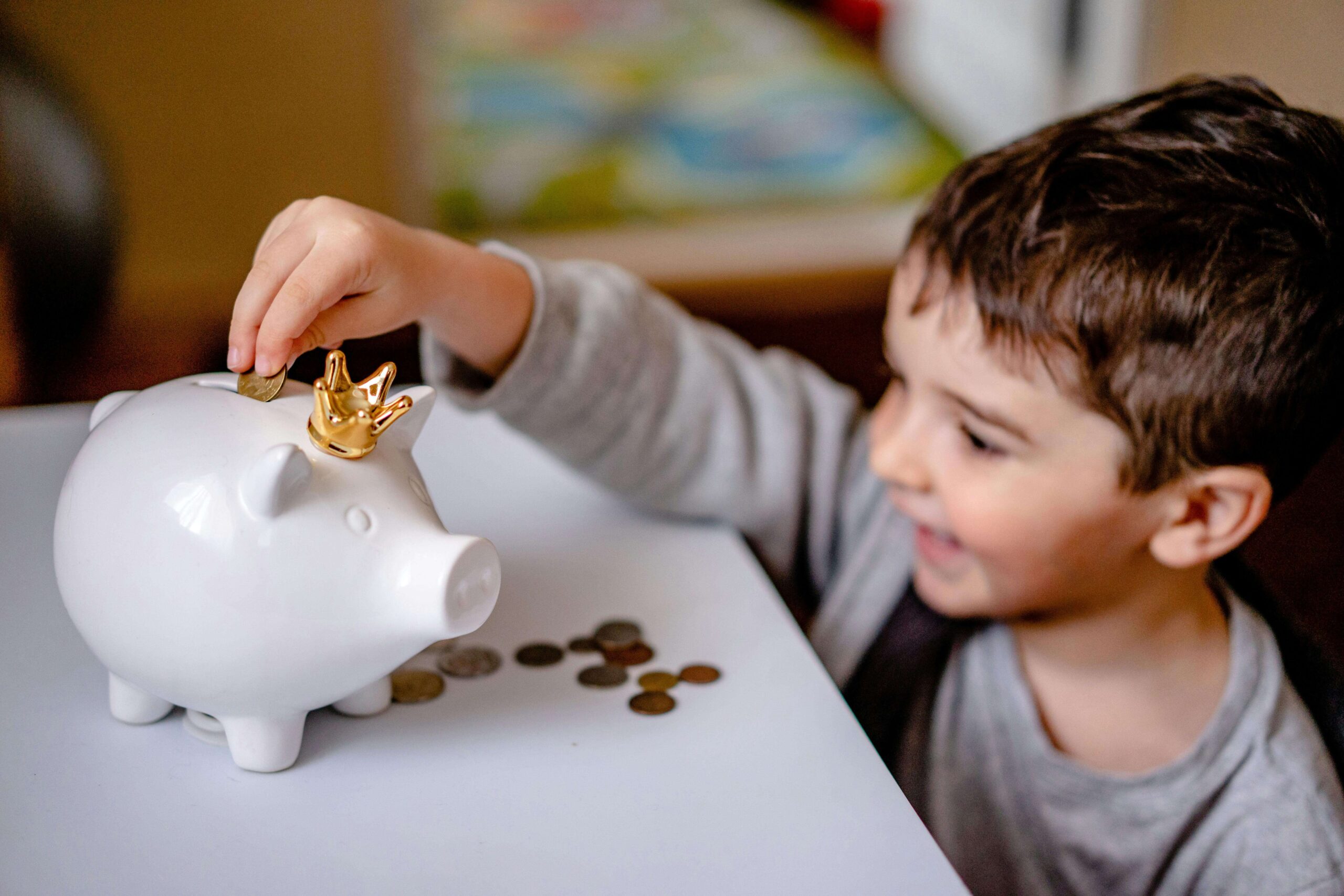 Leia mais sobre o artigo Educação Financeira para Crianças: Como Ensinar desde Cedo