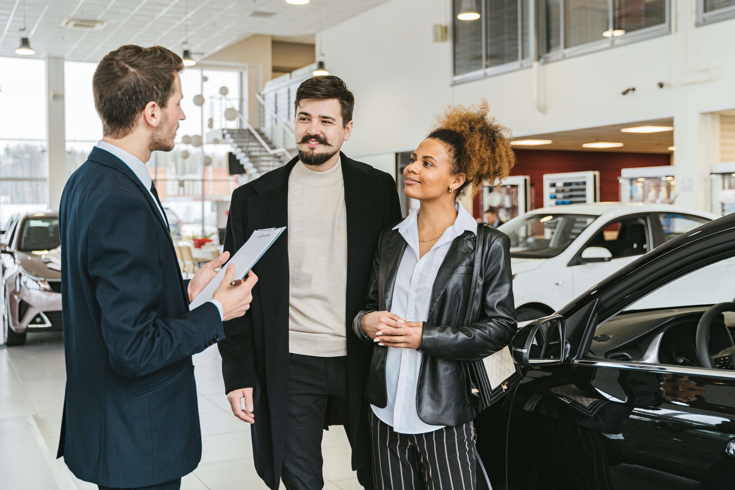 Leia mais sobre o artigo Carro Próprio Vale a Pena? O Guia Financeiro Completo para Decidir.